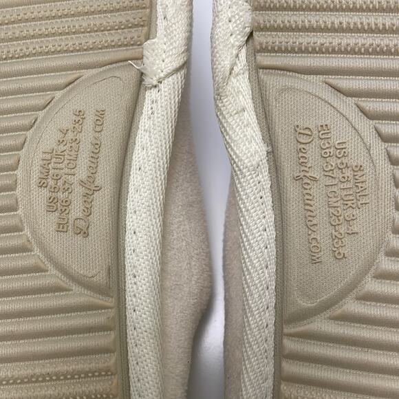 Dearfoams women’s size S 5-6 memory foam slippers cream pink Be Mine Valentine - Picture 6 of 6